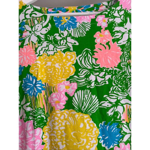 Lilly Pulitzer Juline 3/4 Button Sleeve Top in Hibiscus Stroll Sz S EUC - Picture 2 of 6